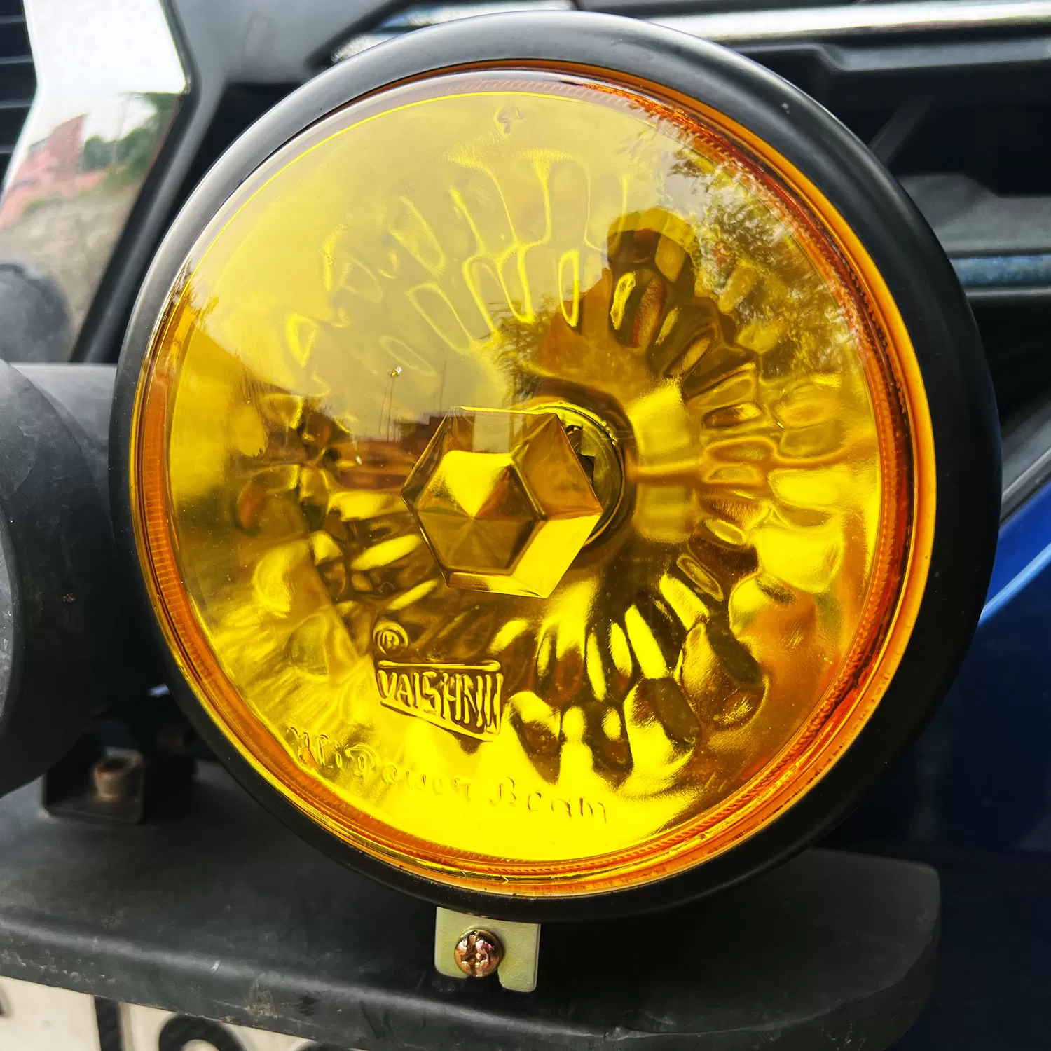 Yellow/ Amber LED Auxiliary Lights for Cars/ Suv's