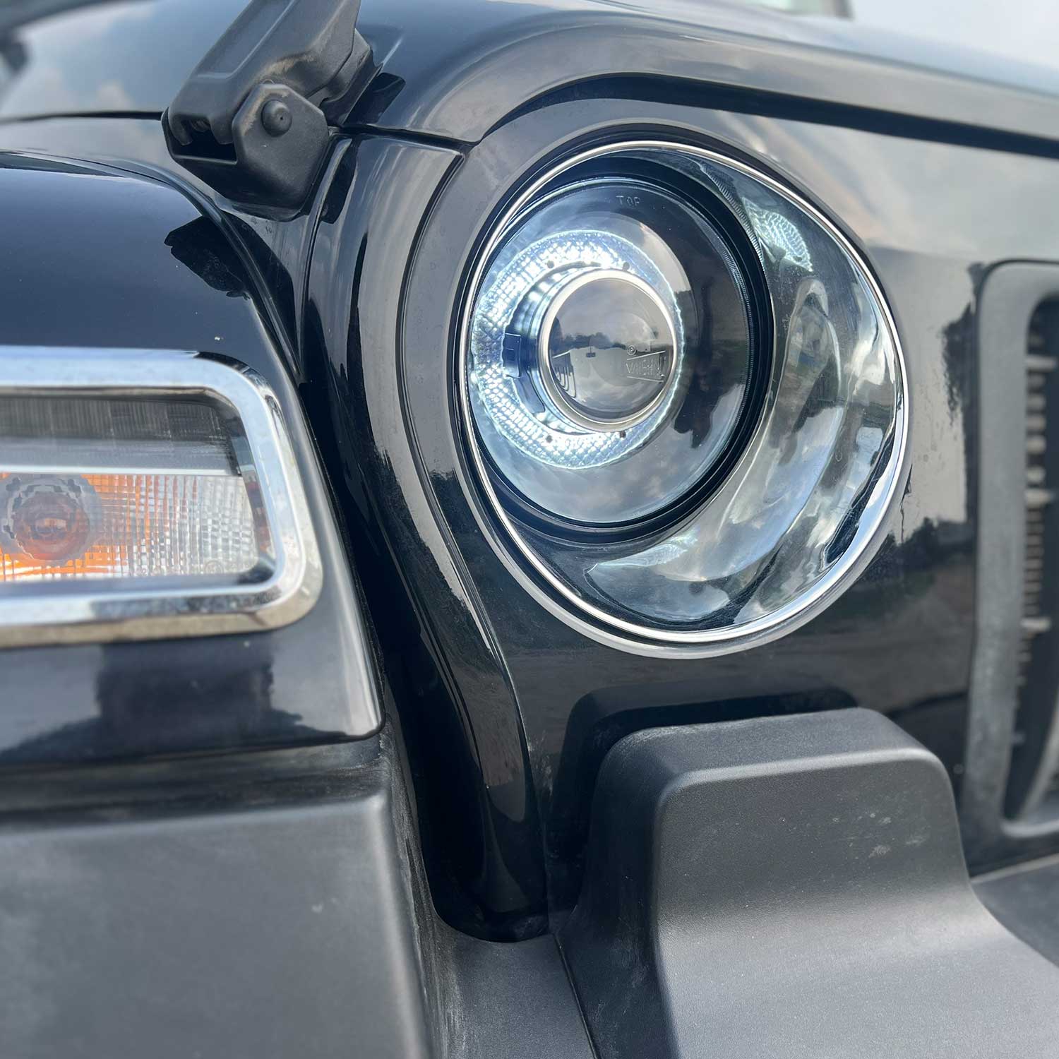 Jeep wrangler on sale jk headlights