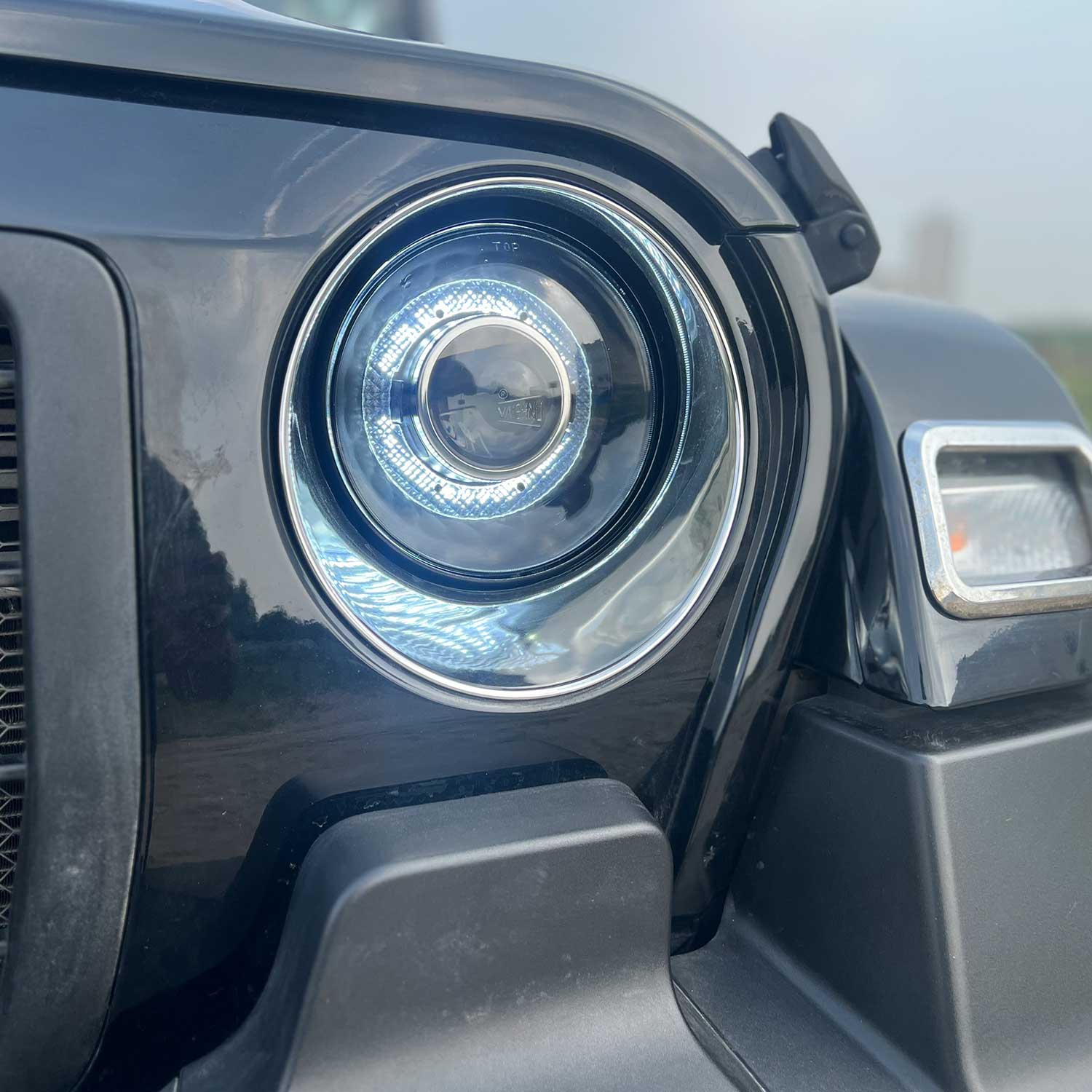 Led vehicle clearance headlights